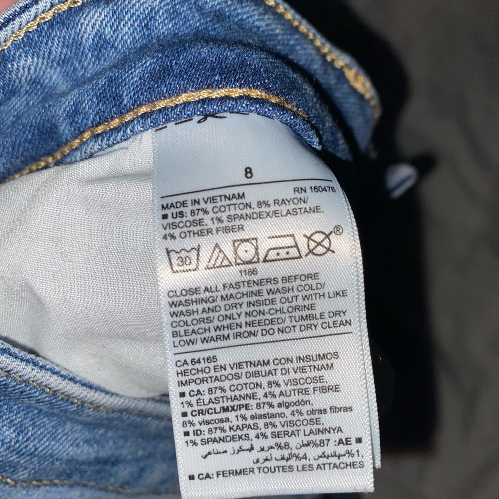 OLD NAVY Rockstar Super Skinny Mid Rise Ripped jeans SIZE 8. Great condi… - Picture 4 of 7